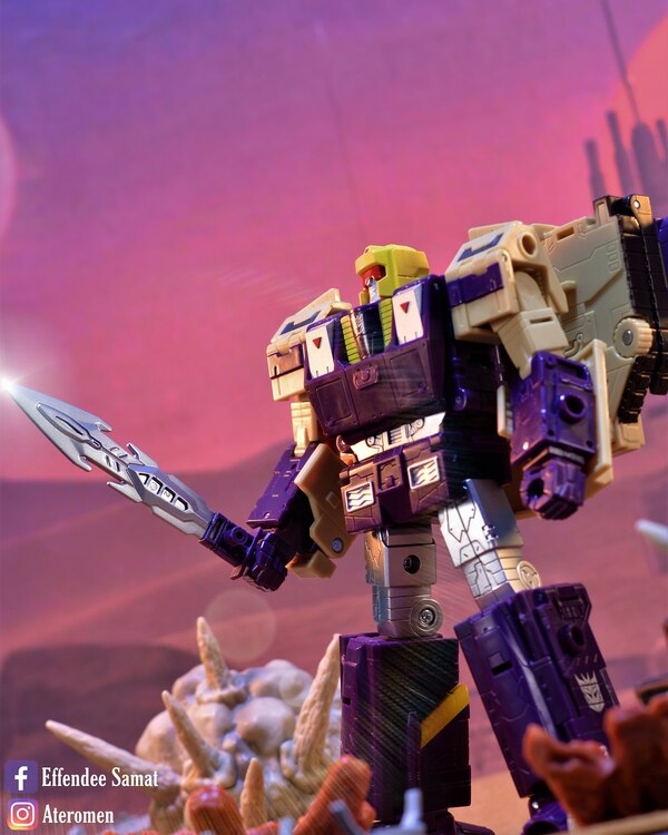 Transformers Legacy Blitzwing Toy Photography Images By Effendee Samat  (8 of 13)